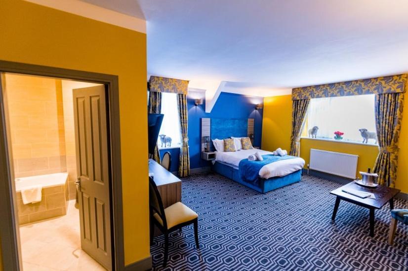 Stonecross Manor Hotel Kendal Zewnętrze zdjęcie