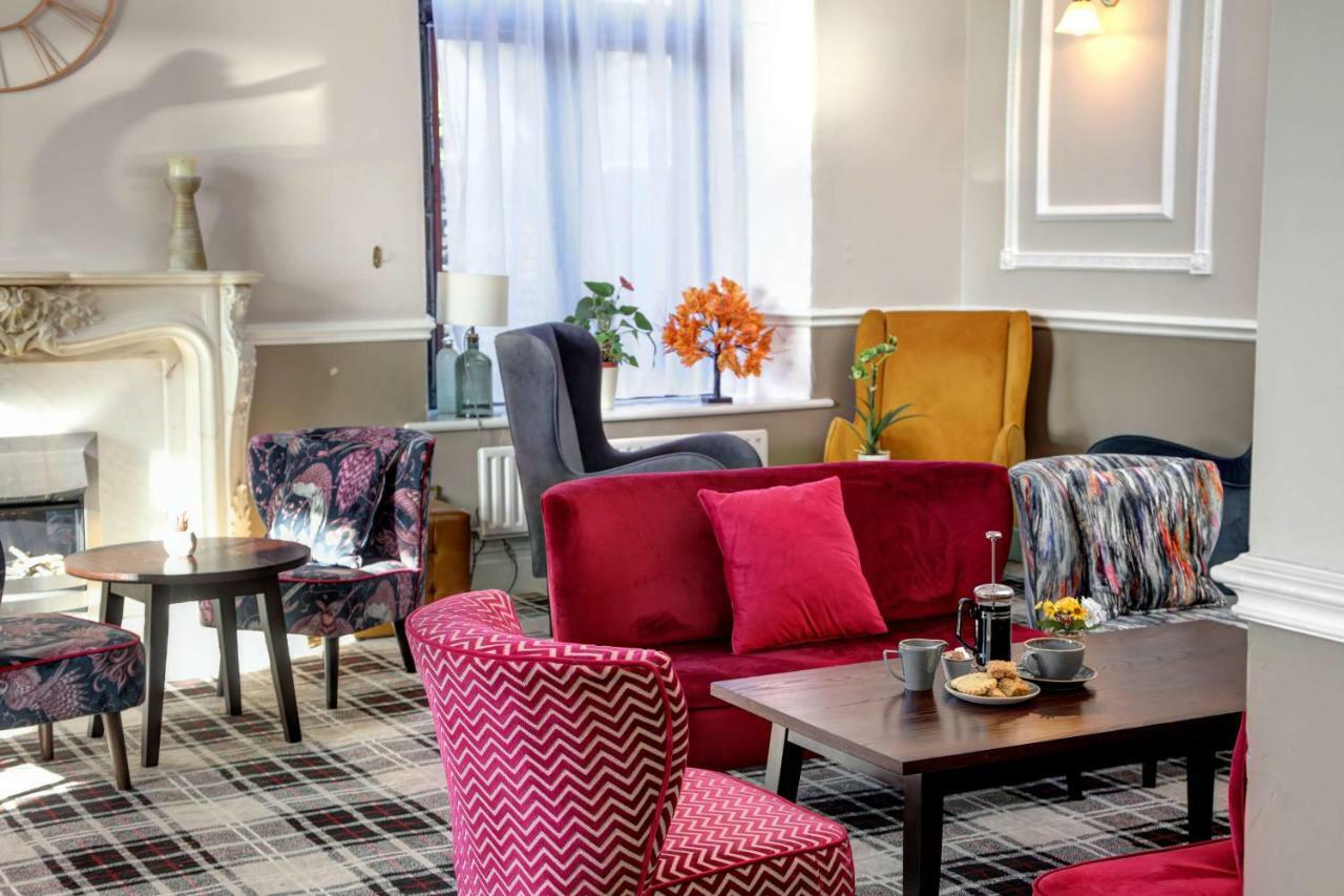 Stonecross Manor Hotel Kendal Zewnętrze zdjęcie