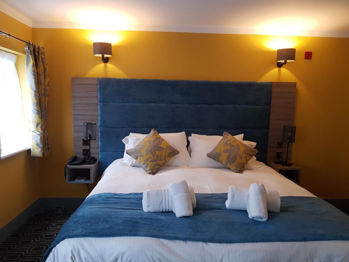 Stonecross Manor Hotel Kendal Zewnętrze zdjęcie