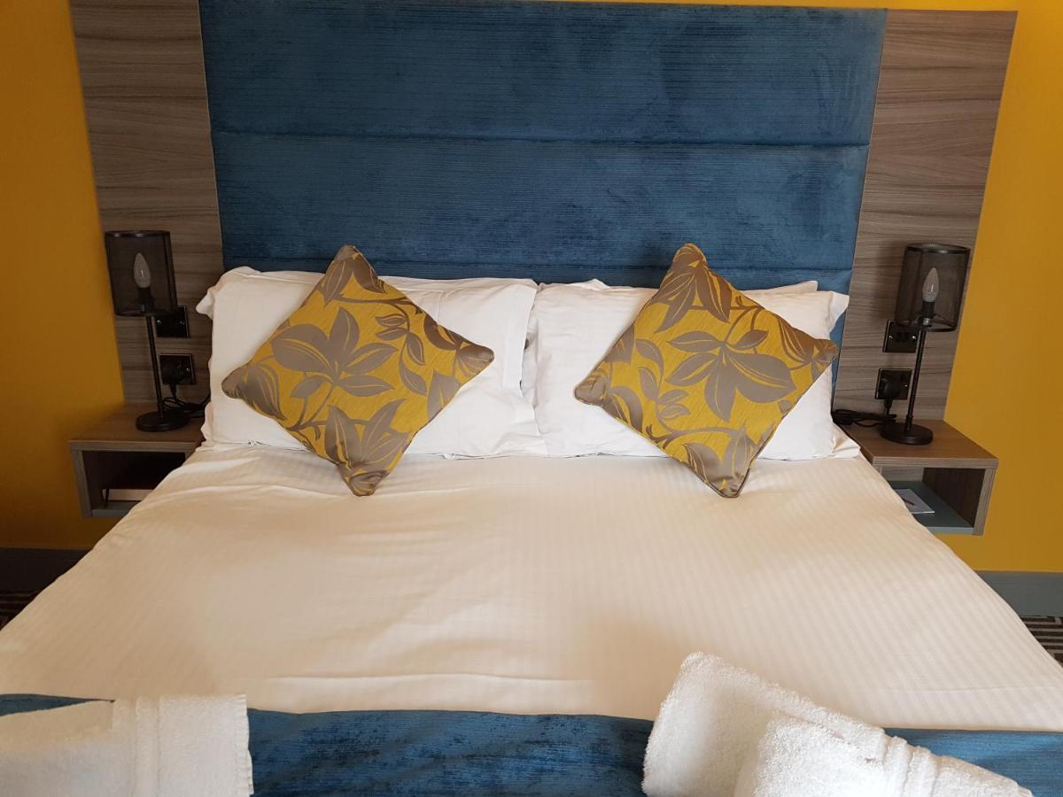 Stonecross Manor Hotel Kendal Zewnętrze zdjęcie